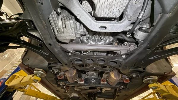 2009 Porsche 955/957 Cayenne GTS - Image 15 of 21