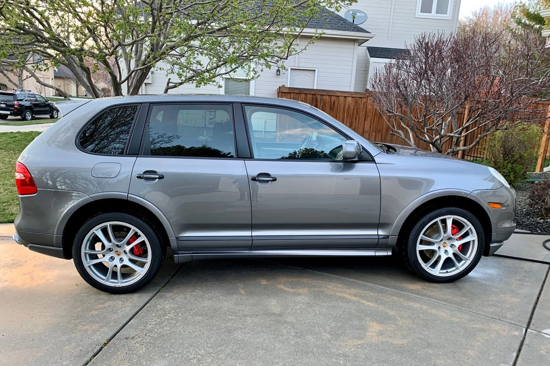 2009 Porsche 955/957 Cayenne GTS - Image 2 of 9