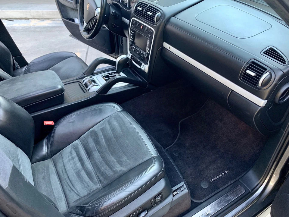 2009 Porsche 955/957 Cayenne GTS - Image 8 of 9
