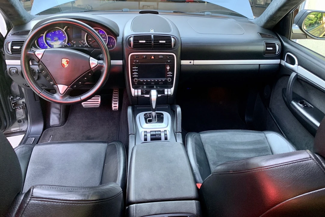 2009 Porsche 955/957 Cayenne GTS - Image 9 of 9