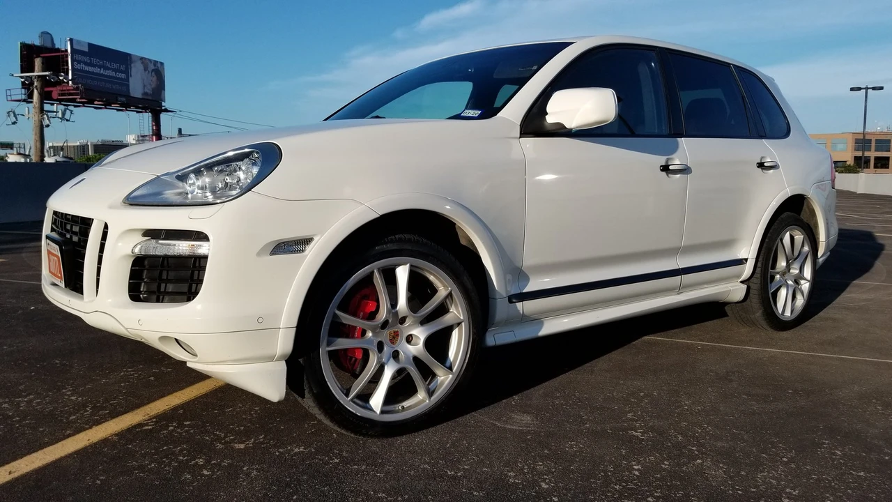2009 Porsche 955/957 Cayenne GTS - Image 13 of 17