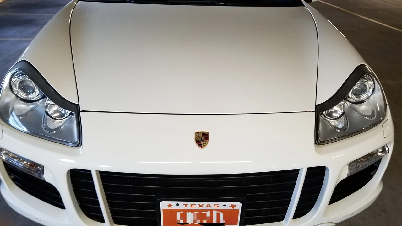 2009 Porsche 955/957 Cayenne GTS - Image 2 of 17