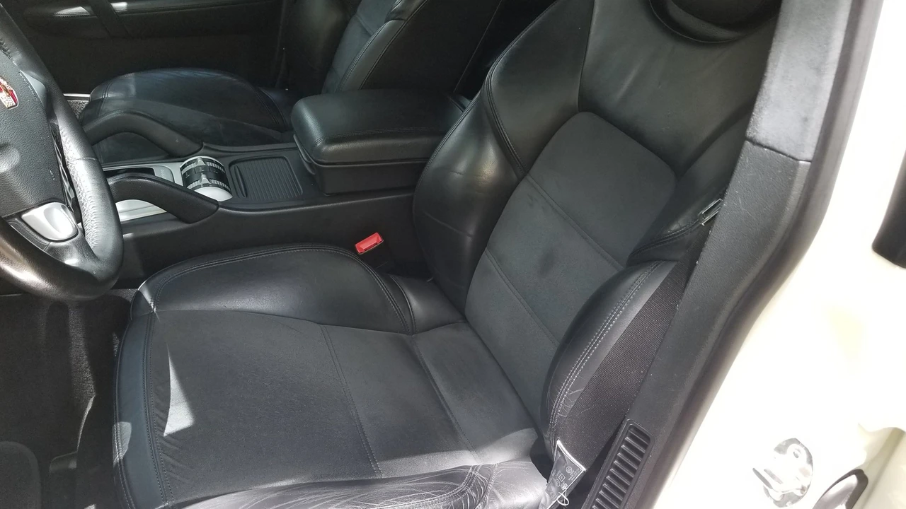 2009 Porsche 955/957 Cayenne GTS - Image 8 of 17