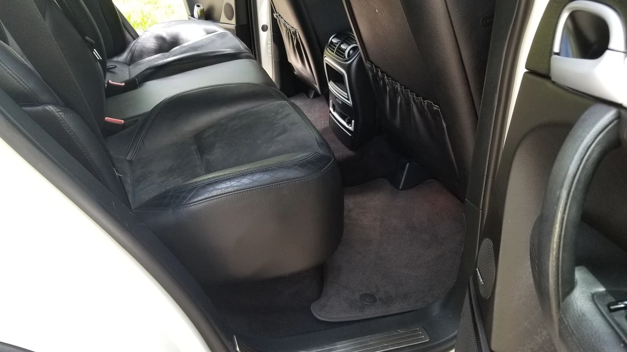 2009 Porsche 955/957 Cayenne GTS - Image 11 of 17