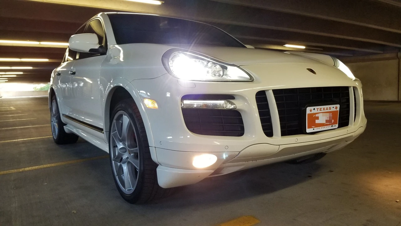 2009 Porsche 955/957 Cayenne GTS - Image 3 of 17