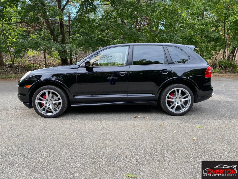 2009 Porsche 955/957 Cayenne GTS - Image 2 of 17