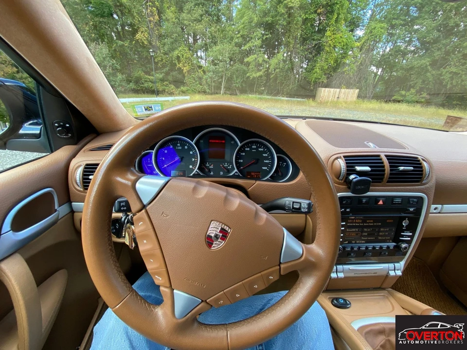 2009 Porsche 955/957 Cayenne GTS - Image 10 of 17