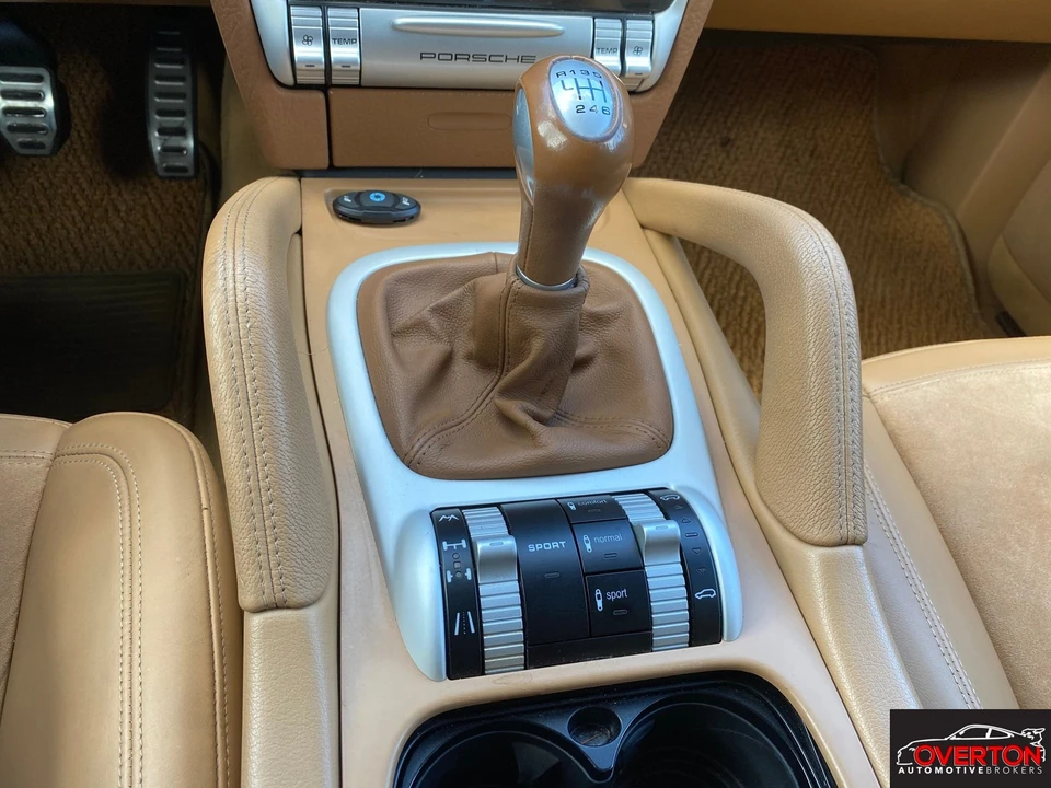 2009 Porsche 955/957 Cayenne GTS - Image 12 of 17