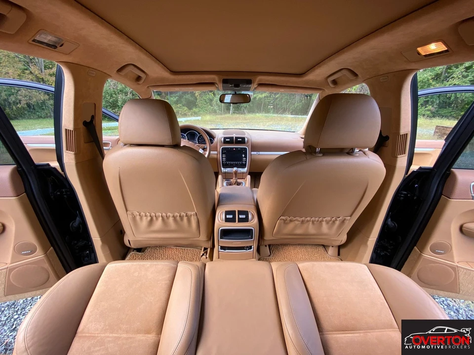 2009 Porsche 955/957 Cayenne GTS - Image 14 of 17