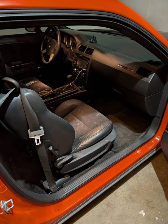 2009 Dodge Challenger SRT8 & 392 3rd Gen - Image 3 of 7