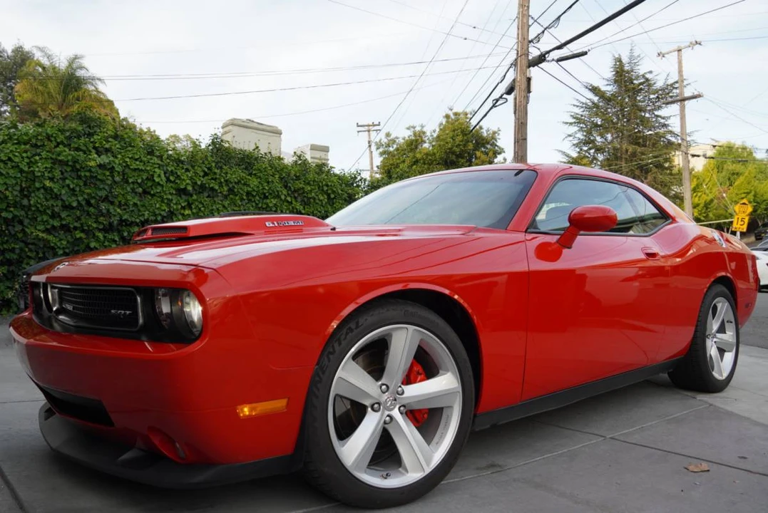 2009 Dodge Challenger SRT8 & 392 3rd Gen - Image 4 of 24