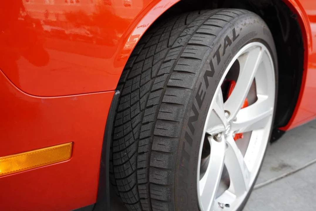 2009 Dodge Challenger SRT8 & 392 3rd Gen - Image 6 of 24