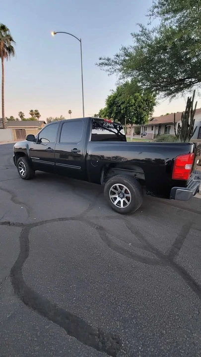 2009 Chevrolet Silverado 2nd Gen - Image 2 of 10