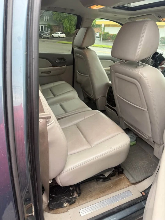 2009 Chevrolet Avalanche - Image 9 of 9