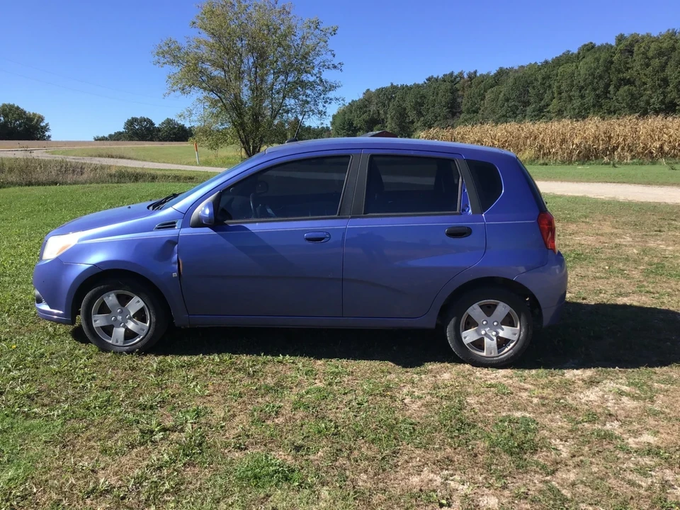 2009 Chevrolet Aveo/Sonic - Image 2 of 18