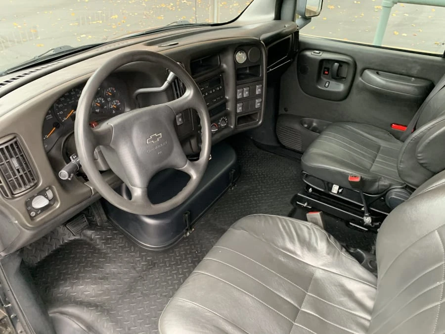 2009 Chevrolet Kodiak - Image 6 of 11