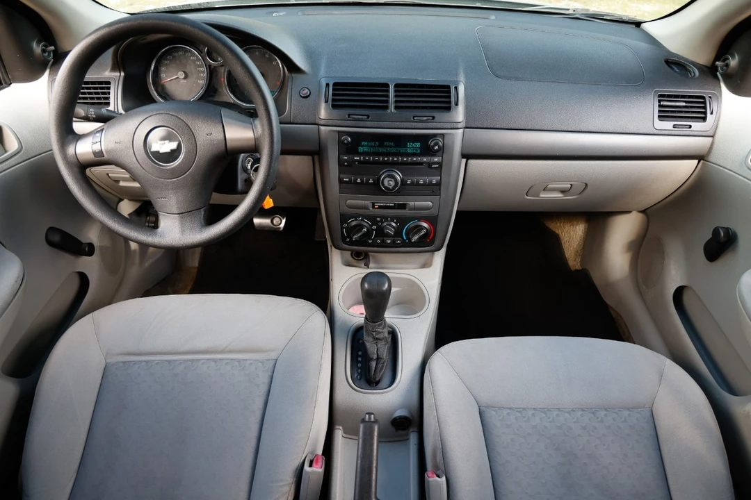 2009 Chevrolet Cobalt 2nd Gen - Image 2 of 21