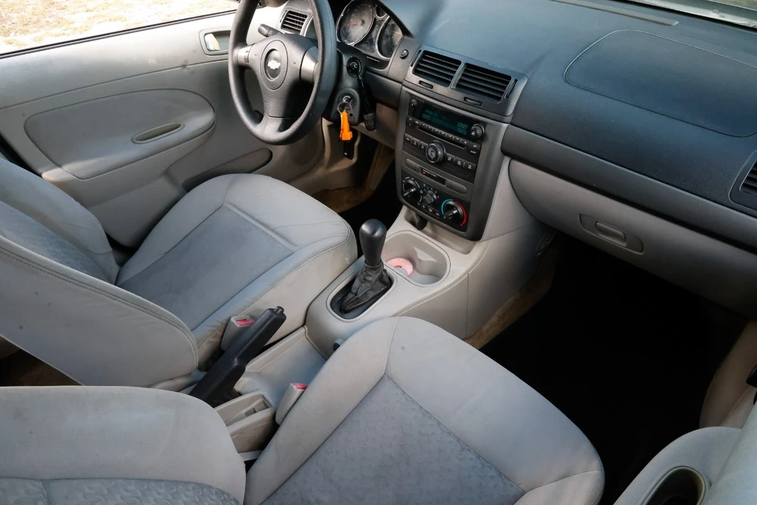 2009 Chevrolet Cobalt 2nd Gen - Image 18 of 21