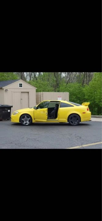 2009 Chevrolet Cobalt 1st Gen - Image 2 of 13