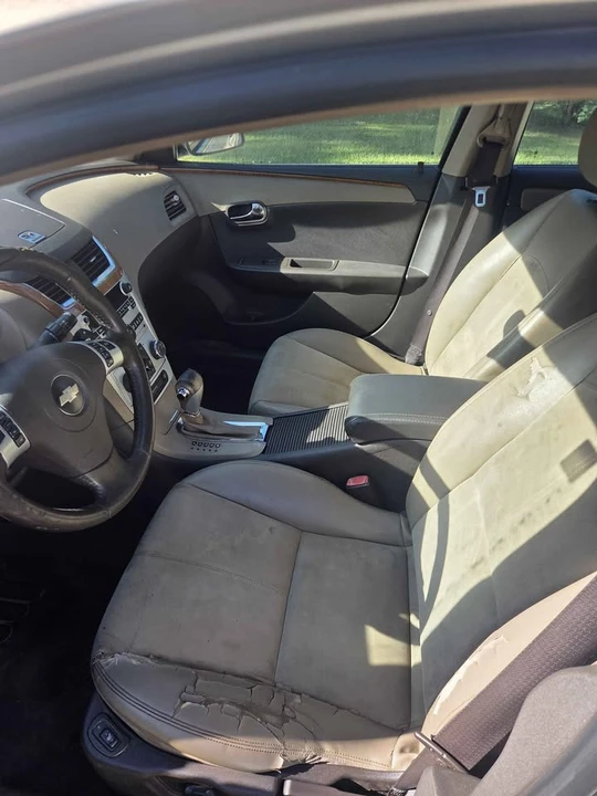 2009 Chevrolet Cobalt 1st Gen - Image 2 of 9