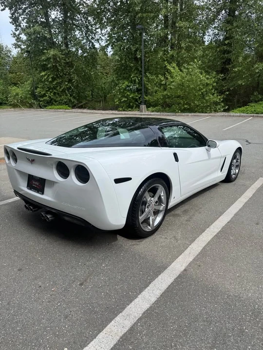 2009 Chevrolet Corvette C6 - Image 6 of 16