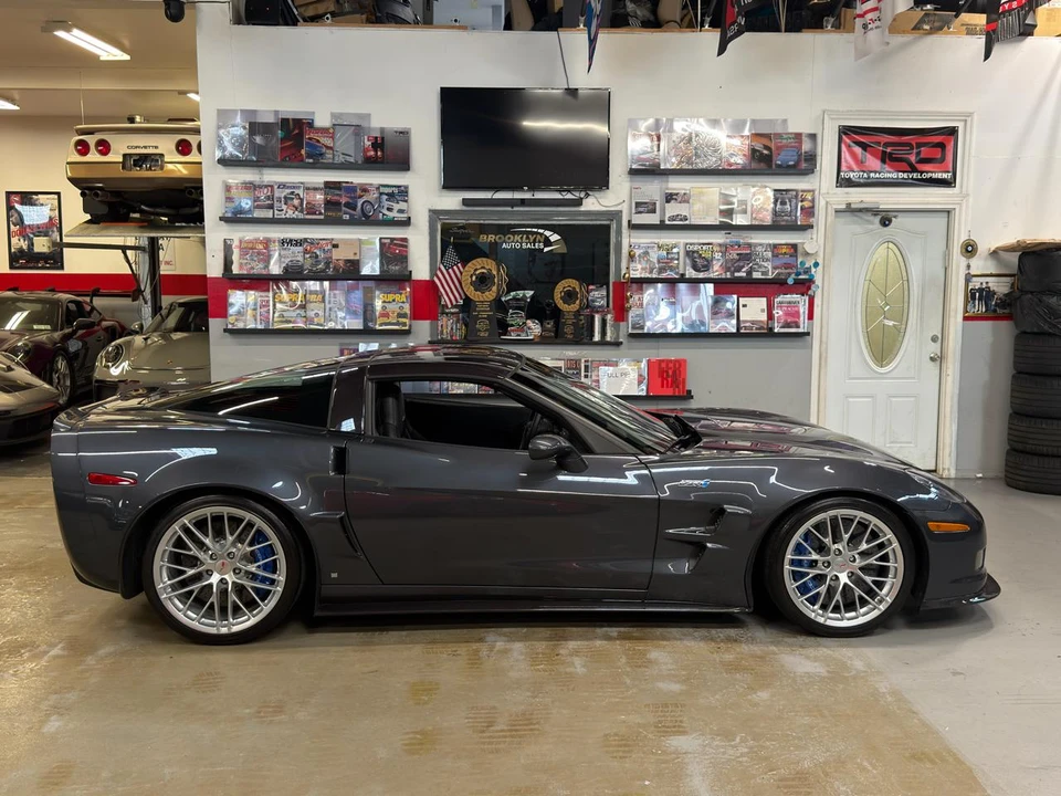2009 Chevrolet Corvette C6 - Image 6 of 25