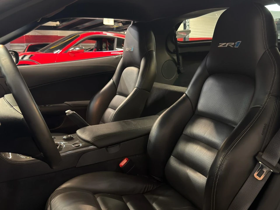 2009 Chevrolet Corvette C6 - Image 14 of 25