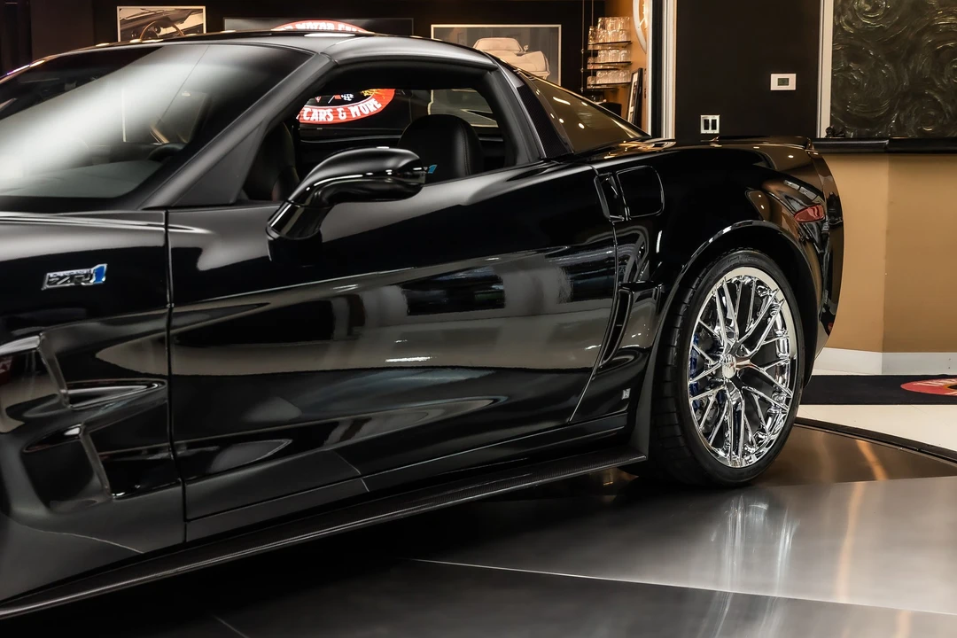 2009 Chevrolet Corvette C6 - Image 30 of 31