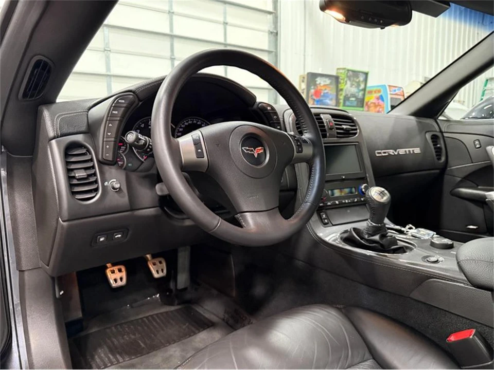 2009 Chevrolet Corvette C6 - Image 29 of 31