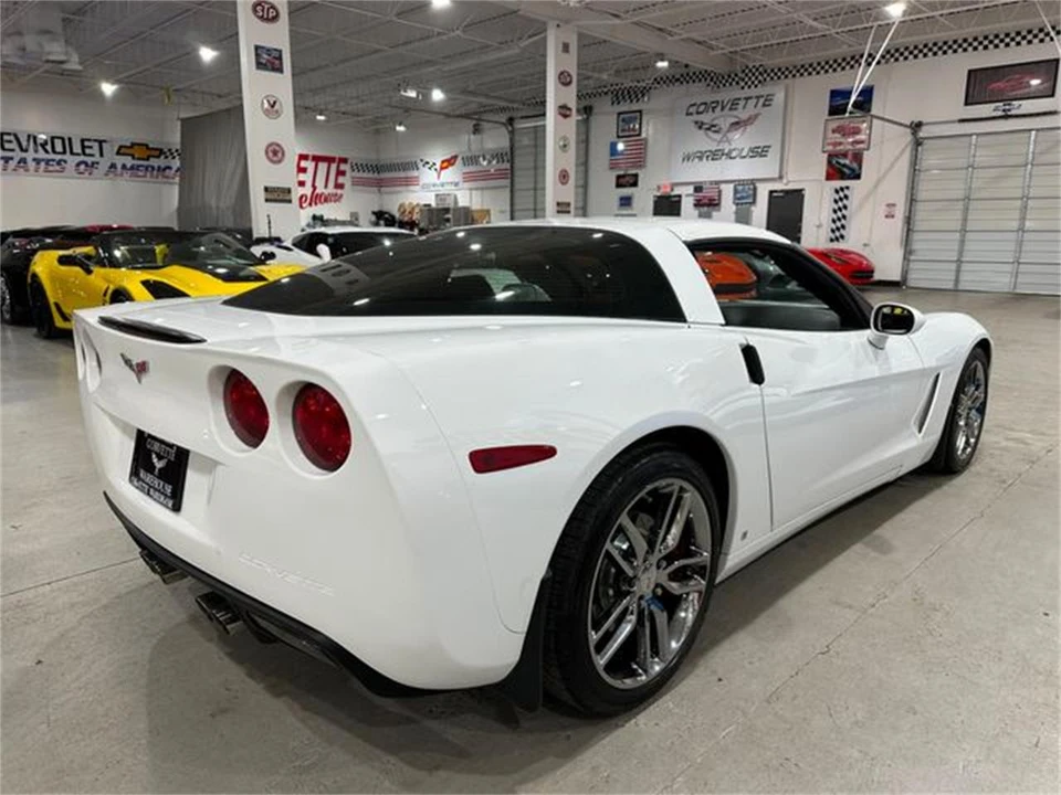 2009 Chevrolet Corvette C6 - Image 18 of 30