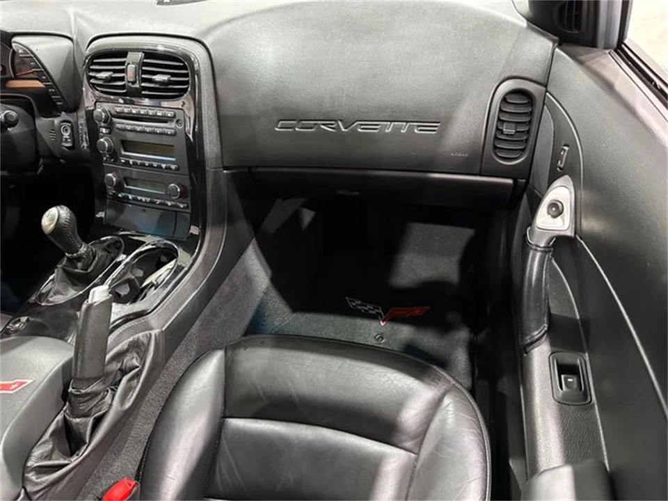 2009 Chevrolet Corvette C6 - Image 12 of 30