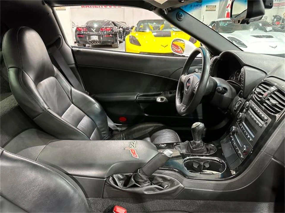 2009 Chevrolet Corvette C6 - Image 14 of 30