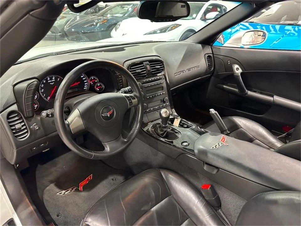 2009 Chevrolet Corvette C6 - Image 11 of 30