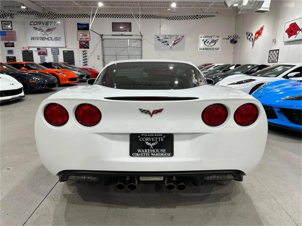 2009 Chevrolet Corvette C6 - Image 24 of 30