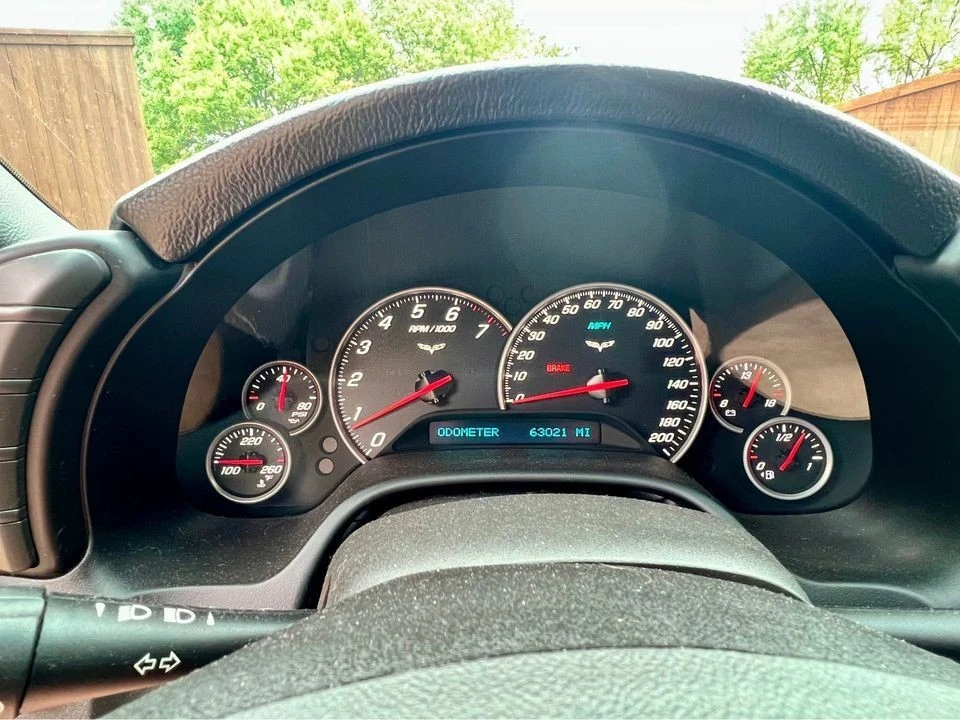 2009 Chevrolet Corvette C6 - Image 9 of 17
