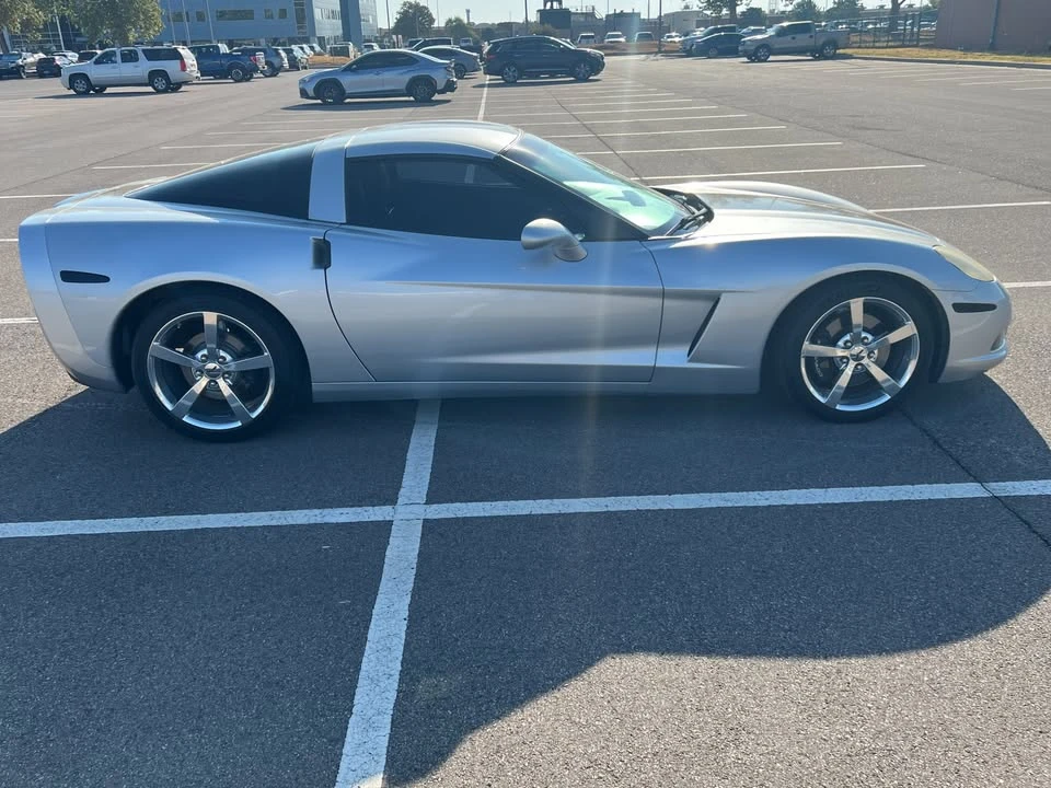 2009 Chevrolet Corvette C6 - Image 4 of 15
