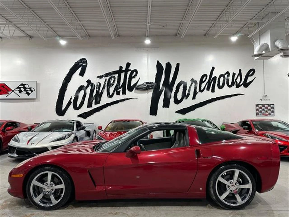 2009 Chevrolet Corvette C6 - Image 2 of 29
