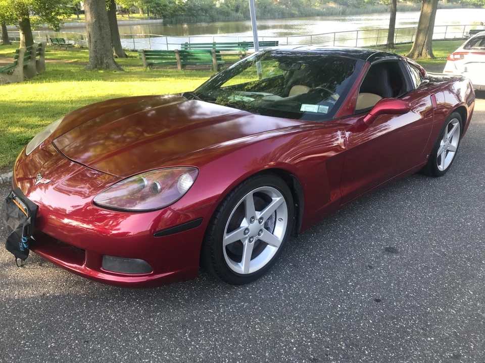 2009 Chevrolet Corvette C6 - Image 2 of 30