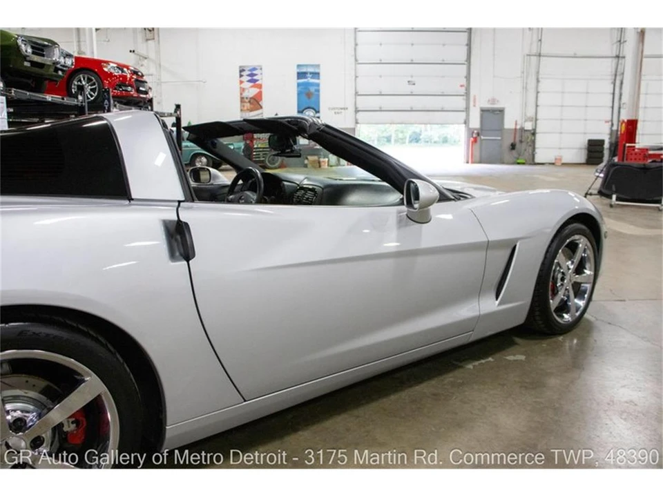 2009 Chevrolet Corvette C6 - Image 24 of 31