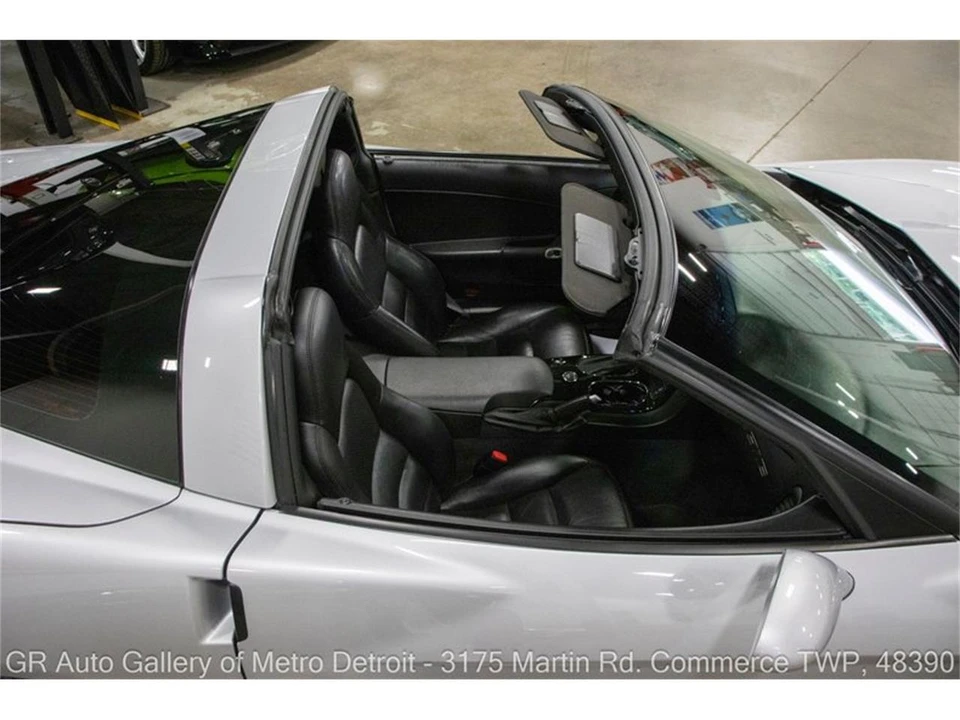 2009 Chevrolet Corvette C6 - Image 15 of 31