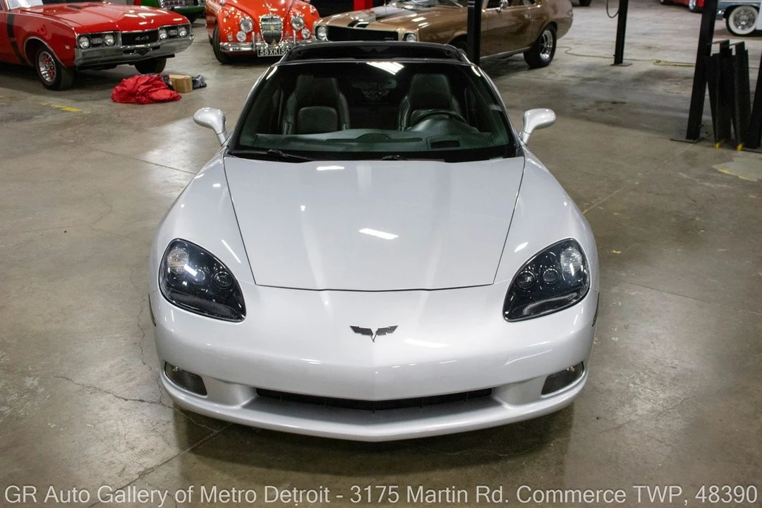 2009 Chevrolet Corvette C6 - Image 12 of 31