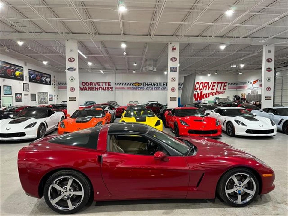 2009 Chevrolet Corvette C6 - Image 6 of 30