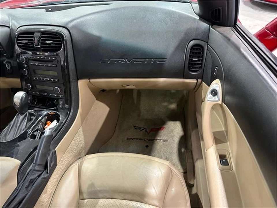 2009 Chevrolet Corvette C6 - Image 12 of 30