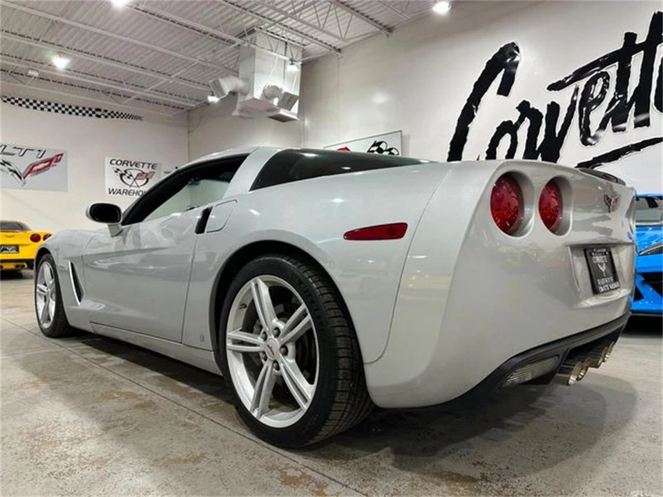2009 Chevrolet Corvette C6 - Image 4 of 30