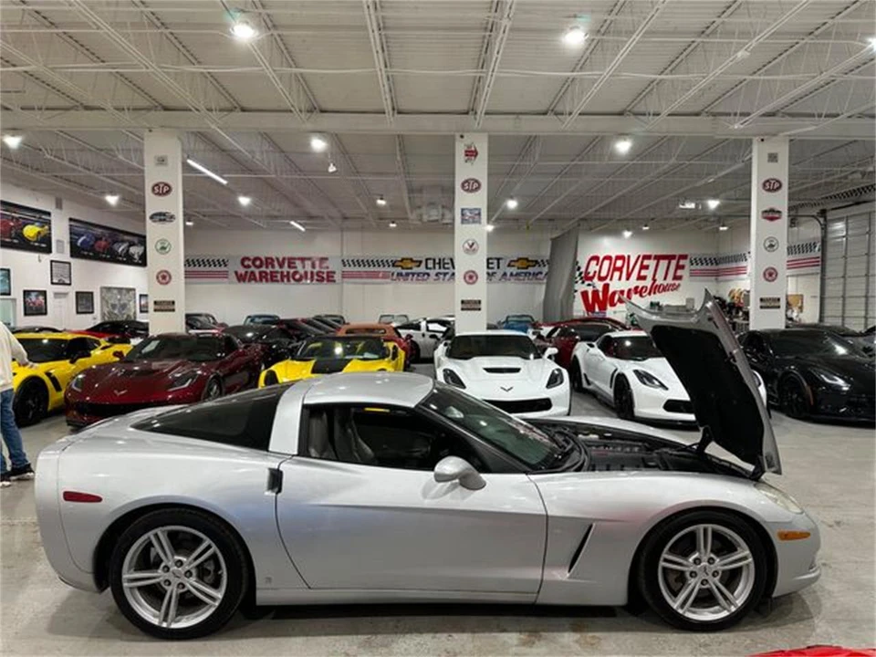 2009 Chevrolet Corvette C6 - Image 6 of 30