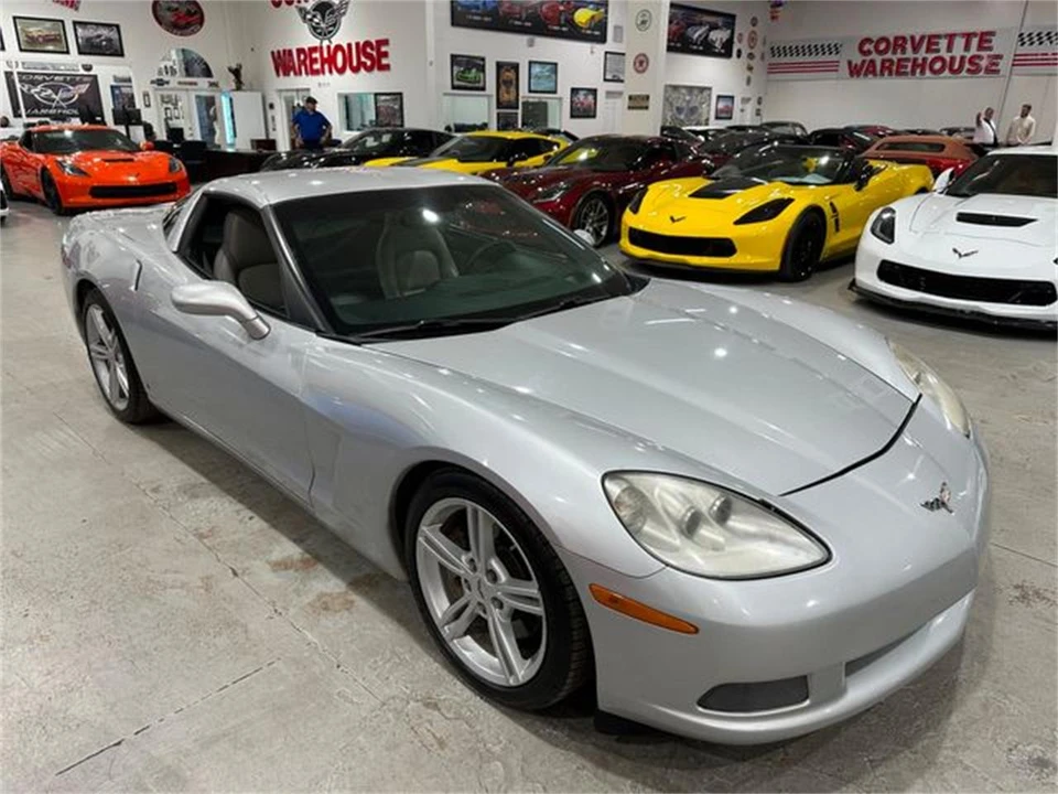 2009 Chevrolet Corvette C6 - Image 24 of 30