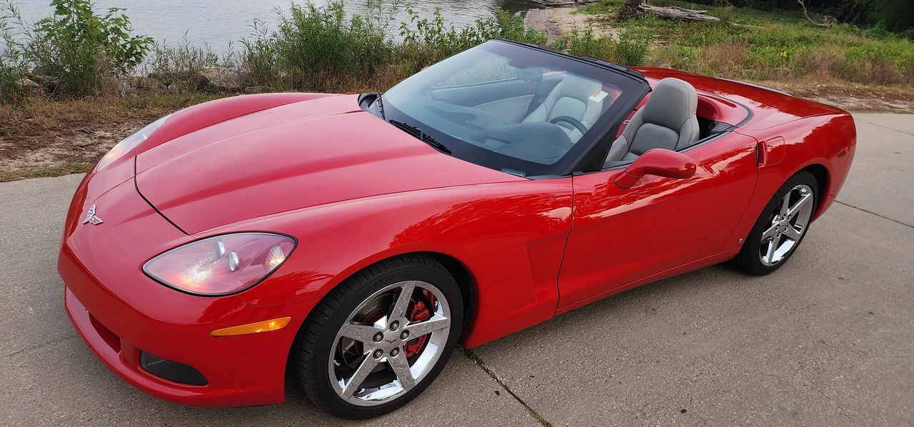 2009 Chevrolet Corvette C6 - Image 2 of 21