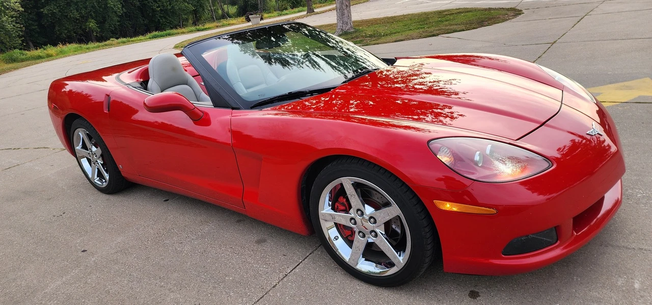 2009 Chevrolet Corvette C6 - Image 12 of 21