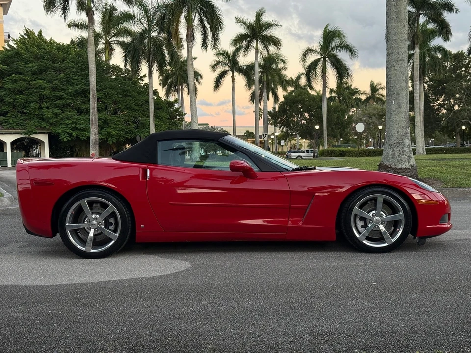2009 Chevrolet Corvette C6 - Image 20 of 21