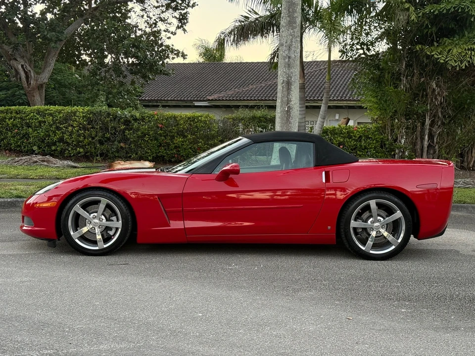 2009 Chevrolet Corvette C6 - Image 17 of 21